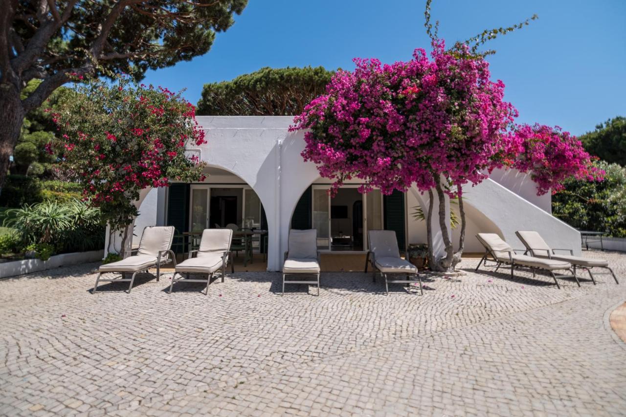 Traditional 3 Bedroom Villa With Great Pool In The Heart Of Вале до Лобо Екстериор снимка
