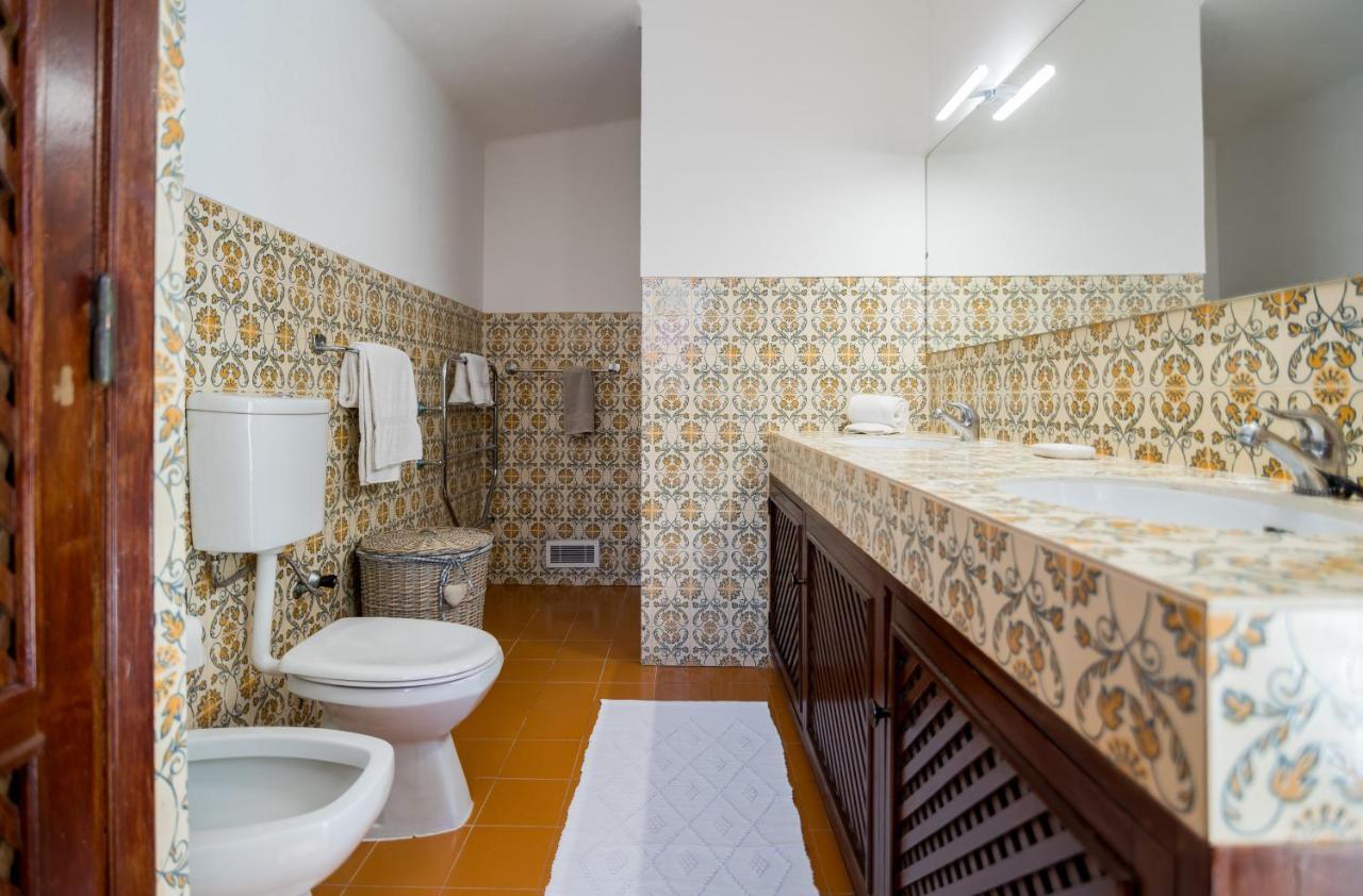 Traditional 3 Bedroom Villa With Great Pool In The Heart Of Вале до Лобо Екстериор снимка